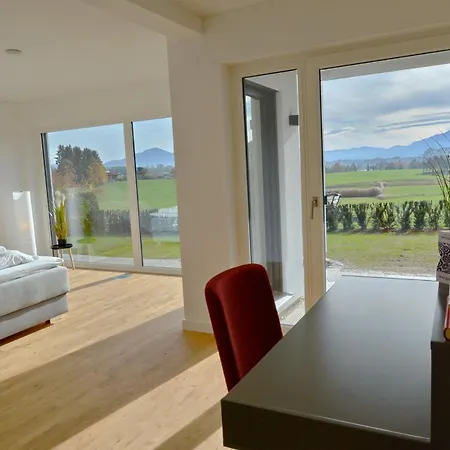 Appartement Berg- Und Seeblick *